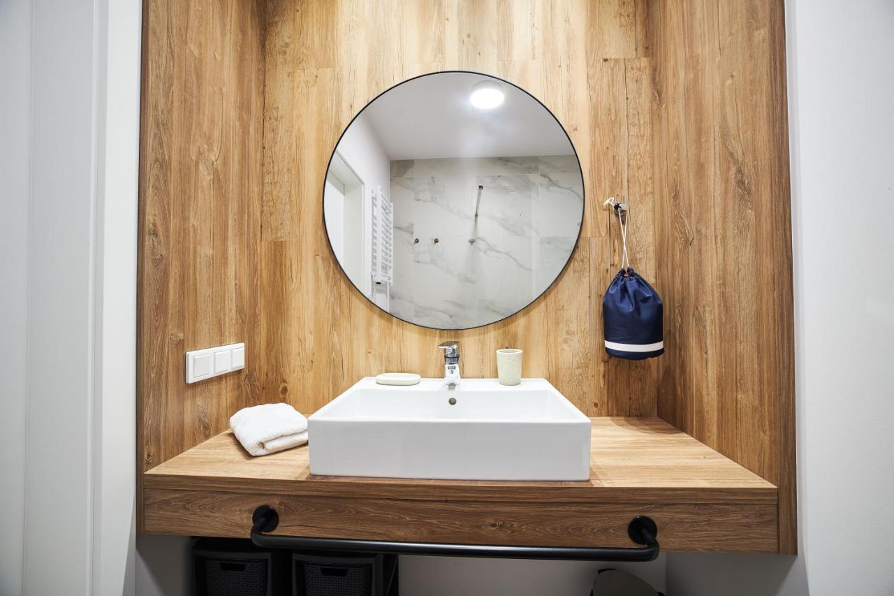 Jantaris Mielno Apartamenty Przy Plazy Экстерьер фото