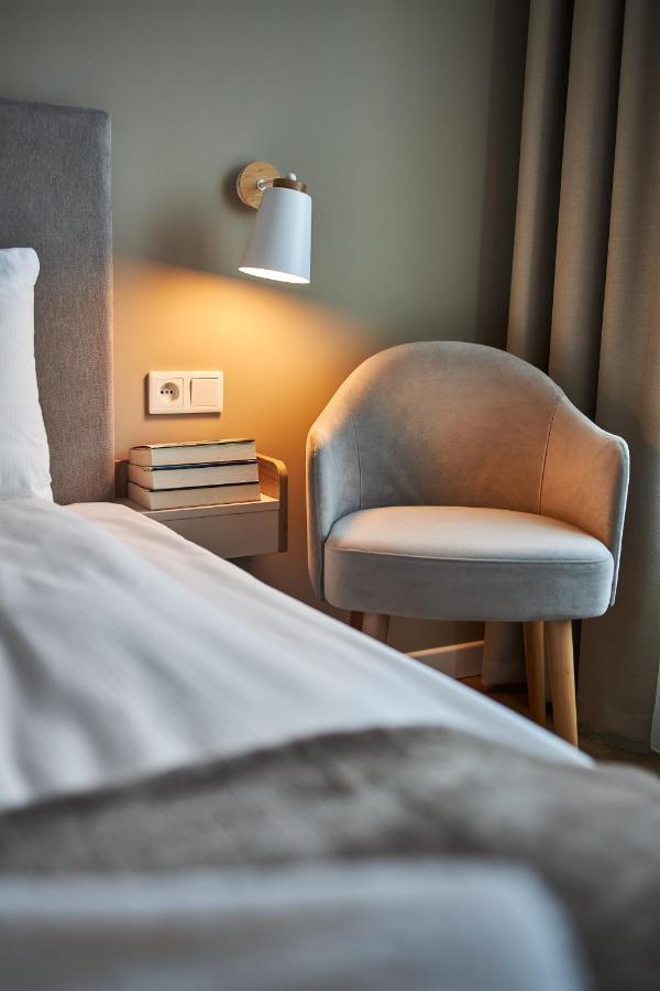 Jantaris Mielno Apartamenty Przy Plazy Экстерьер фото