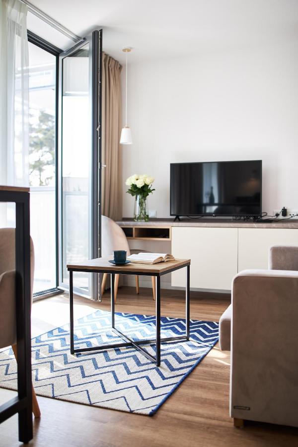 Jantaris Mielno Apartamenty Przy Plazy Экстерьер фото