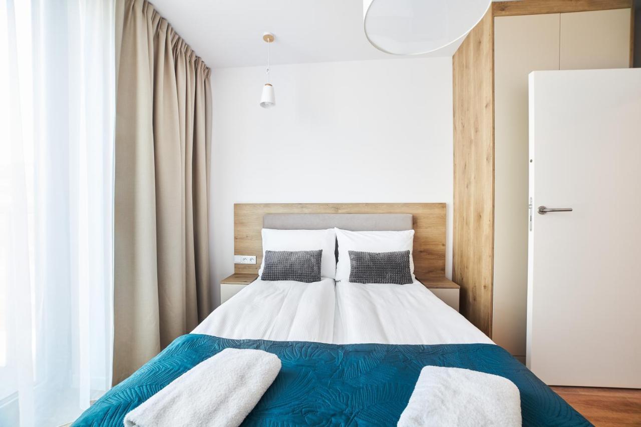 Jantaris Mielno Apartamenty Przy Plazy Экстерьер фото