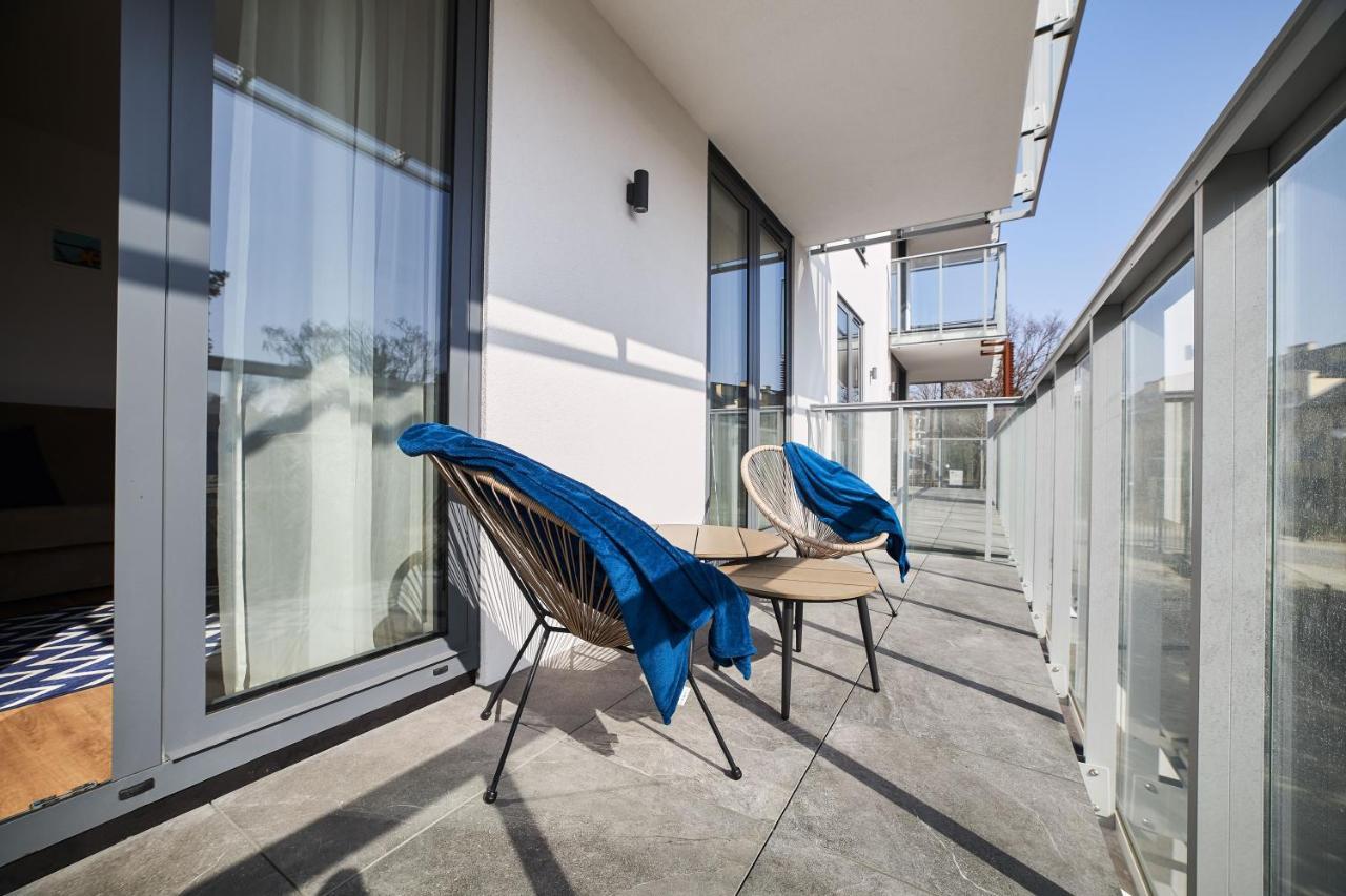 Jantaris Mielno Apartamenty Przy Plazy Экстерьер фото