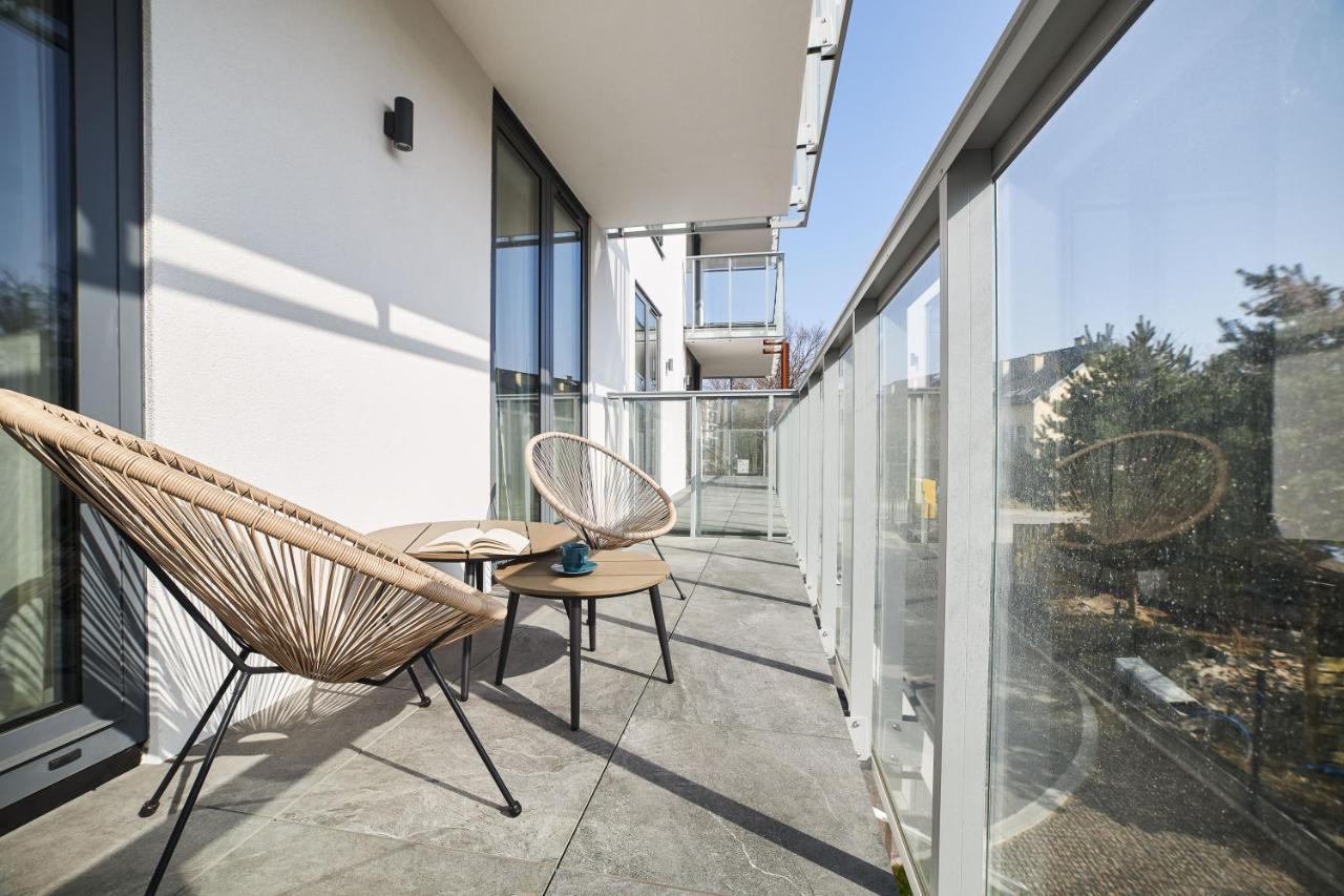 Jantaris Mielno Apartamenty Przy Plazy Экстерьер фото